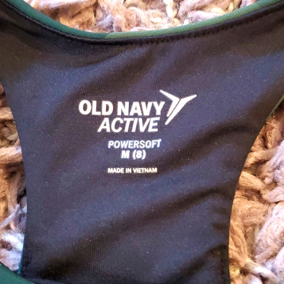 Old Navy Active camo jogger outfit - Picture 13 of 14